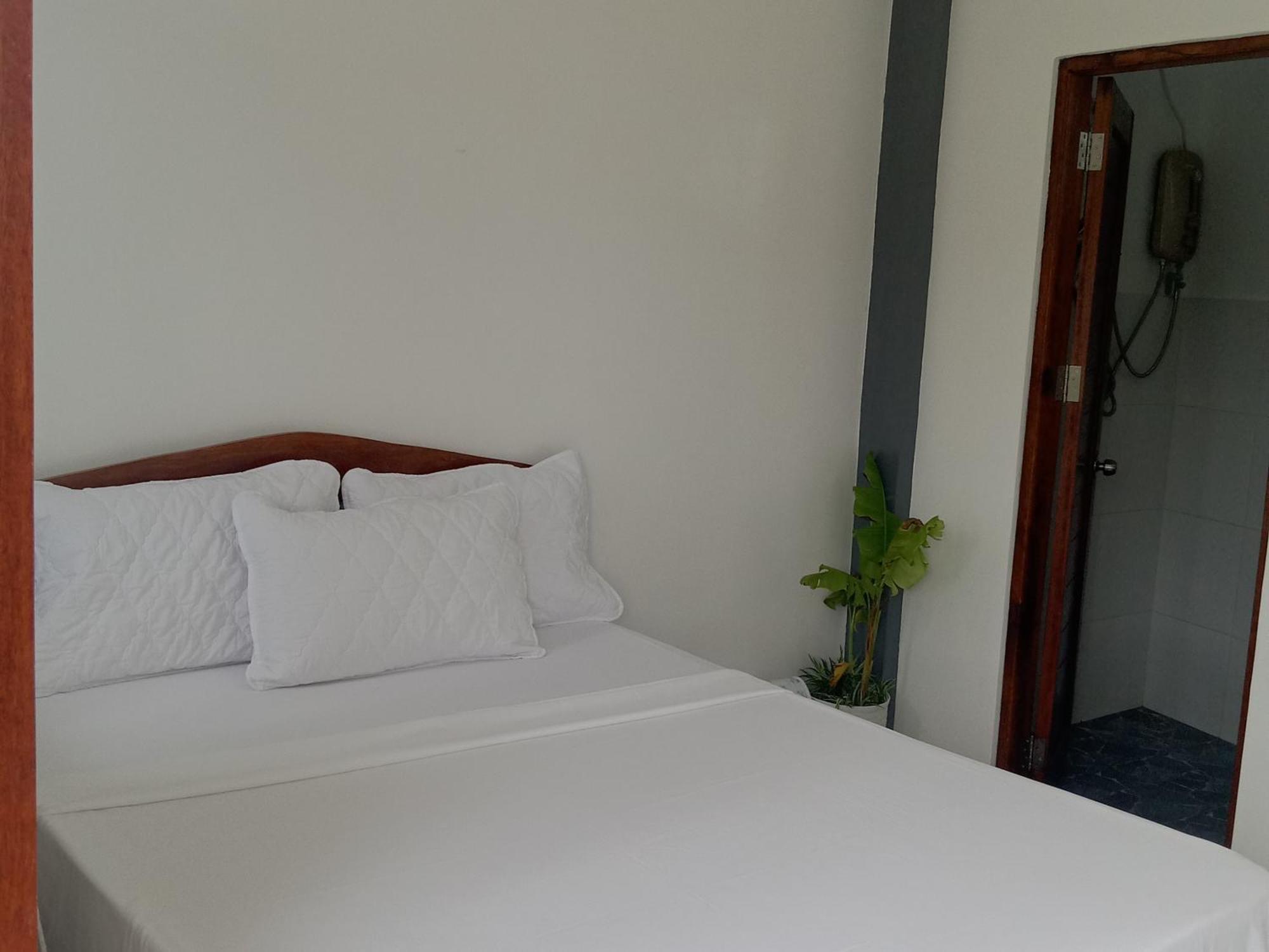 Vincent Lloyd'S Guestroom San Vicente  Eksteriør bilde